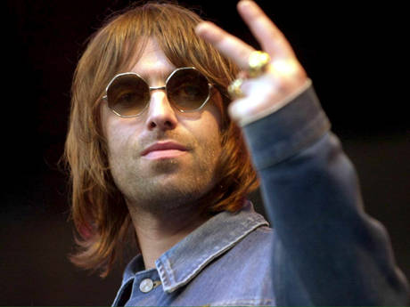 liam-v-sign.jpg